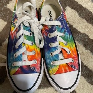Girls converse size 12